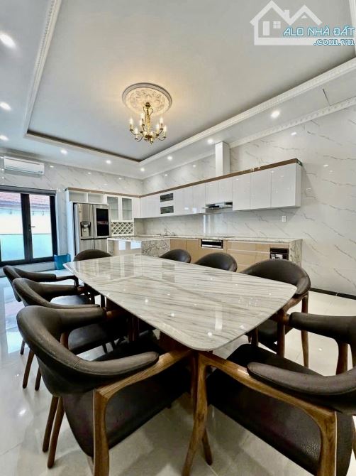 Bán nhà mặt đường tuyến 3 Lê Hồng Phong 155m2x6tang_ sau uy ban quận Hải an - 2