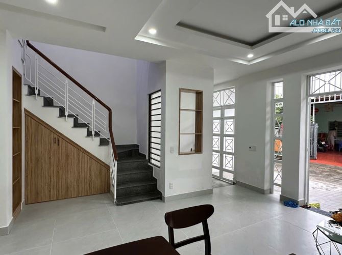 Nhà 2T mới đẹp kiệt oto full nội thất ngay Nguyễn Văn Huề_Thanh Khê_3tyX - 2