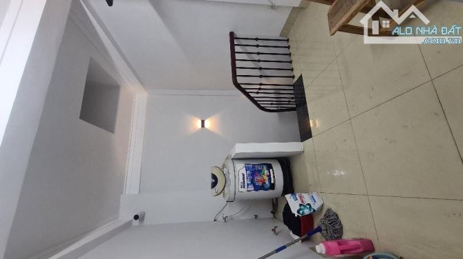 Chỉ 4,29 tỉ có ngay Nhà 5T Mặt Ngõ KD - Ô tô Thông Sài Đồng Long Biên - 2