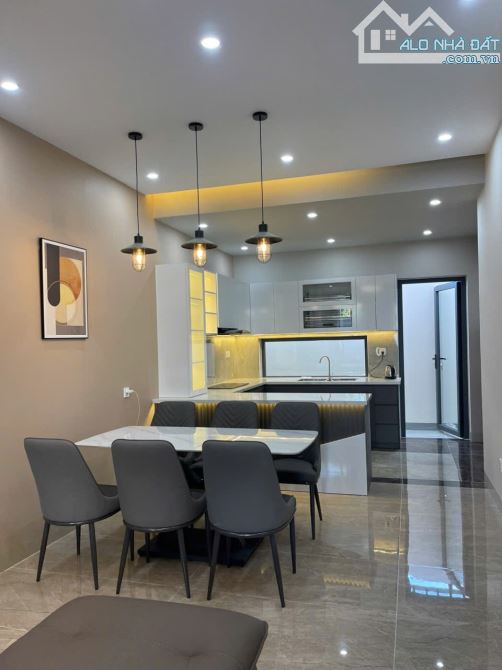 BÁN NHÀ 1 TRỆT 2 LẦU NỘI THẤT CAO CẤP, ĐƯỜNG 13M – GẦN CHỢ GẦN TRƯỜNG, KHU Ô BÀN CỜ P.10 - 2