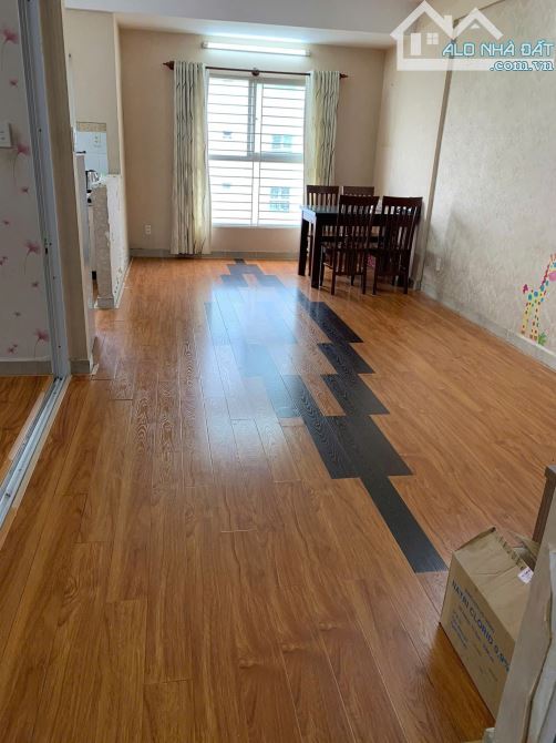 Chung cư Screc,trường sa,P12,Q3, rộng 60m2,1p, 1wc,10tr/th - 2