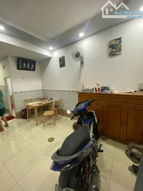💰 NHÀ HẺM XE HƠI ĐƯỜNG ĐẶNG DUNG - GIÁ TỐT! 112m² 3 Tầng NH 9m 💰 23.5 Tỷ 💰 - 2