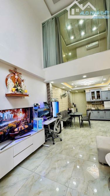 Siêu Hiếm! Bán nhà góc 2 MT hẻm Lê Quang Định p.7 Bình Thạnh, 5x18m, nở hậu, 4 Tầng đúc BT - 2
