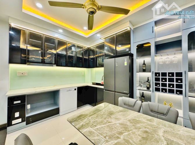Bán biệt thự mini khu vip DTSD: 80m2 - Nguyễn Thái Sơn - kế bên chợ Gò Vấp - còn TL - 2