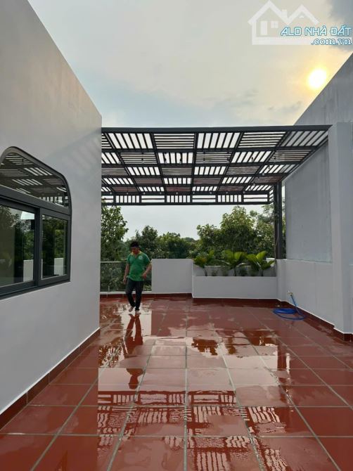 Cho thuê nhà KDC Hiệp Thành 3: 7 x 20, 1 trệt 2 lầu, đối diện công viên, 20 củ - 2