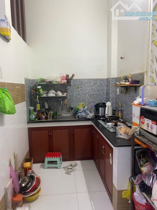 BÁN NHÀ TRỊNH ĐÌNH TRỌNG - DT 64m - NGANG 10.2M - GIÁ NHỈNH 5 Tỷ - 2