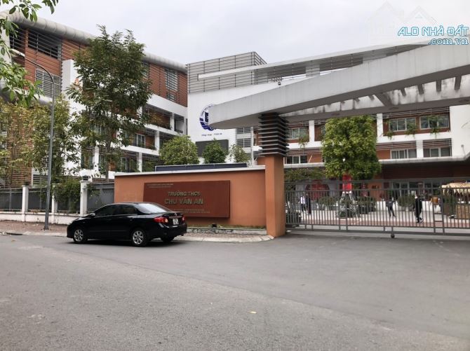 Đất TĐC Giang Biên, Nguyễn Khắc Viện, vỉa hè ô tô tránh, 40m, MT 4.2m,  giá 10 tỷ xíu - 2
