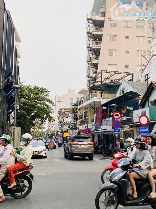 Bán nhà mặt tiền phố Tây Chu Văn An, Phú Hội, Tp. Huế 133m² chỉ 25 tỷ - 2