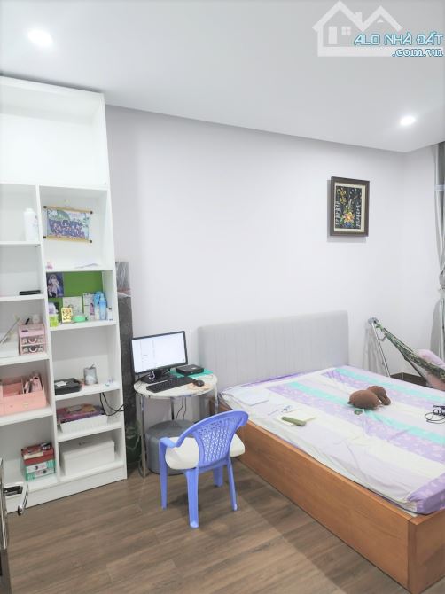 [ Quận 7 ] Siêu Phẩm, Ngay khu Kiều Đàm, Tòa Nhà 120m2 ngang khủng 8m xây 5 tầng - 2