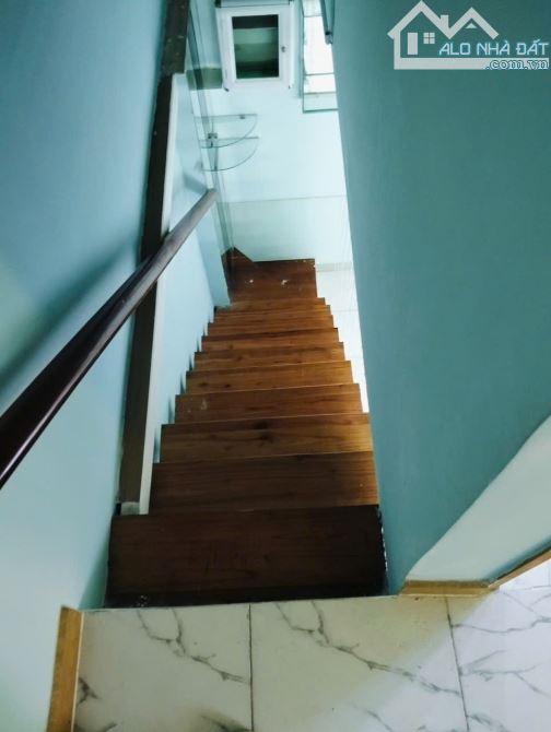 Ngay chợ Phú Nhuận - Huỳnh Văn Bánh - 20m2 - 2 Tầng - 2.45 tỷ - Giáp Phan Xích Long - 2