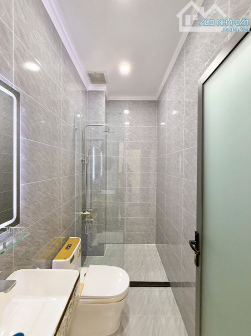 NHÀ MỚI XÂY 1 TRỆT 1 LẦU - HẺM 81 HỒ BÚN XÁNG - GẦN SIÊU THỊ LOTTE - 24
