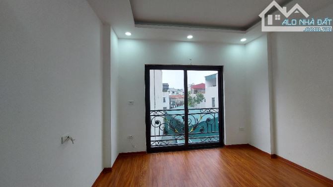 Bán nhà - kinh doanh - gara ô tô - lô góc - 45m2 - 3