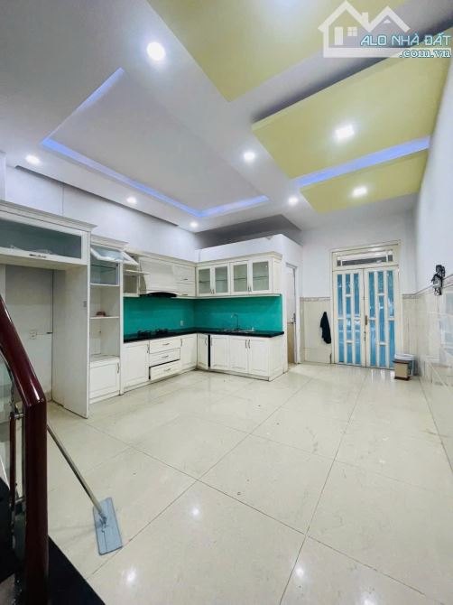 QUẬN 12, KHU NHÀ ĐIỀN THUẬN, THẠNH XUÂN 21, 1TRỆT3LẦU DT 4.66x13m - 3