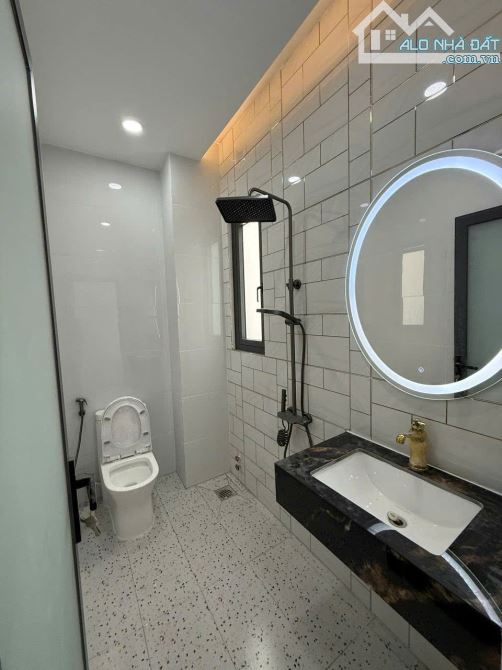 TẦM CAO ! NHÀ BÁN CỰC ĐẸP TRẦN VĂN KIỂU P11 Q6 (4X19M) TRỆT 4 LẦU ST, 6PN, 7WC. CHỈ 15 TỶ - 3