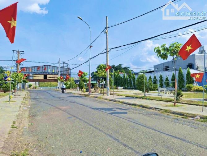 BẤT NGỜ GIỮA LÒNG THỦ ĐỨC – 170M2 NGAY CÔNG VIÊN – GIÁ CHỈ 7 TỶ NHỈNH - 3