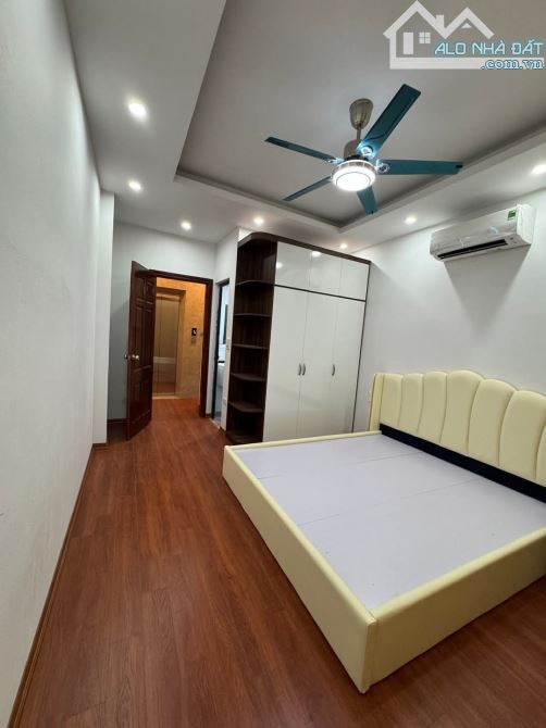 BÁN NHÀ VĂN PHÚ – VỊ TRÍ SIÊU ĐẸP – CÓ THANG MÁY – 5 TẦNG – 3 BƯỚC RA Ô TÔ - 33M2 - 9 TỶ - 3