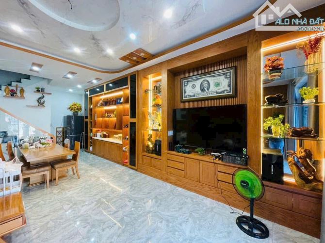 Nhà 5 tầng sang xịn Đường Đồ Chiểu Phường 3 , Vũng Tàu , giá 9 tỷ gần biển 800m , sổ hồng - 3