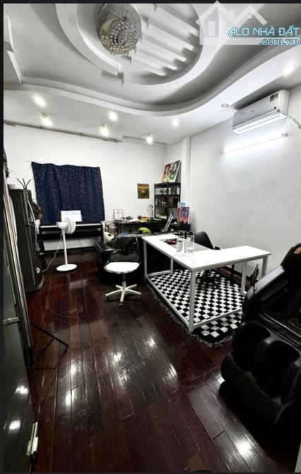1/ NGUYỄN HỒNG ĐÀO - KHU VIP BÀU CÁT - HXH 6M - GẦN TRƯỜNG CHINH - 65M2 - 5 TẦNG - 3