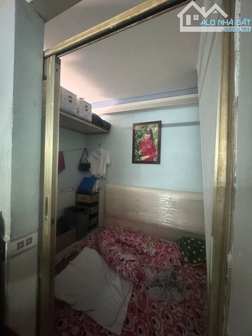 GẦN CÁC TRƯỜNG ĐẠI HỌC LỚN - NHÀ CŨ TIỆN CẢI TẠO HOẶC XÂY MỚI - 43M2 - CHỈ 5.5 TỶ - 3