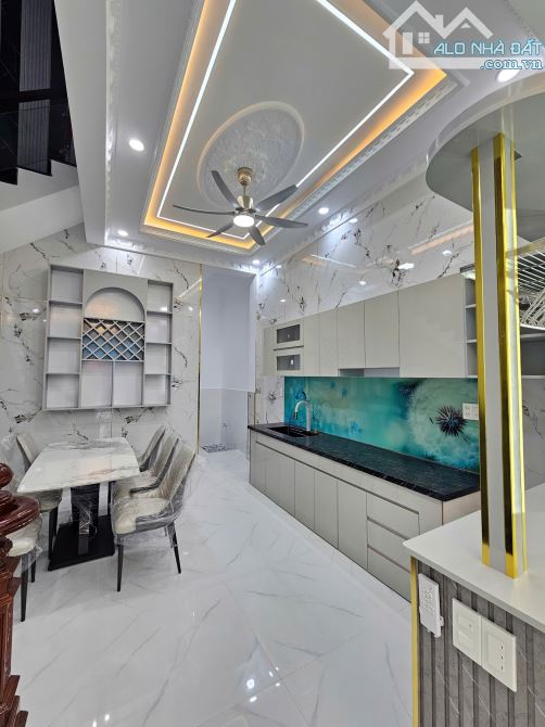 4Tỷ850__97m2__Nhà đúc 3 tấm Hoàn Công, Full Nội Thất__có Phòng ngủ dưới__gần chợ Đông Đô - 3