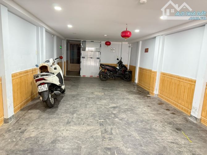 💥KHU VIP SÂN BAY - P.2 - Q.TÂN BÌNH -110M2 - 4 X 27M - 4 TẦNG - GIÁ : 21 TỶ - KO QH KO LG - 3