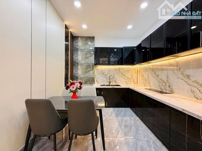 30M2, SÁT MẶT TIỀN BÙO QIANG LÀ, P12, HẺM XE HƠI 5M, NHỈNH 4 TỶ - 3