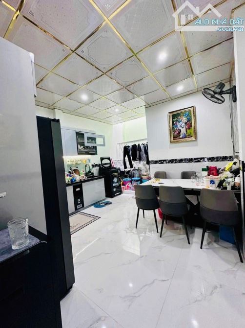 BÁN NHÀ 100M2 HẺM XE TẢI KINH DOANH - GẦN EMART 2 GÒ VẤP - NHỈNH 9 TỶ - 3