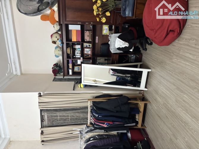 BÁN NHÀ NGHĨA ĐÔ - CẦU GIẤY, GẦN PHỐ, NGÕ THÔNG, Ô TÔ ĐỖ CỬA - 3