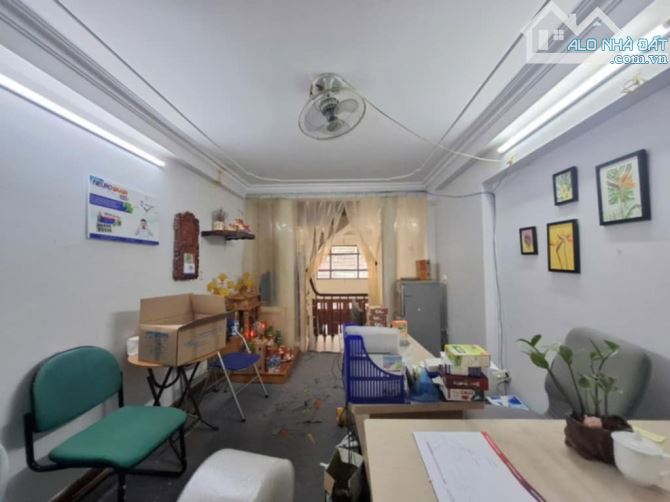 BÁN NHÀ BẰNG LIỆT, BẰNG A, LINH ĐÀM 5 TẦNG 38M2 7 TỶ - 4