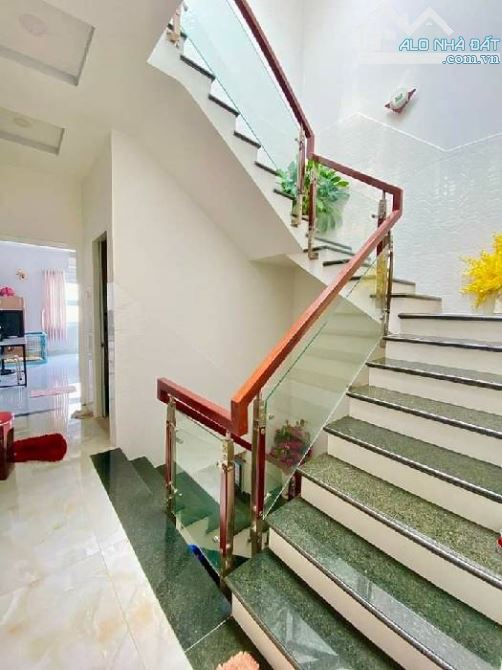 (N4.1*D19.9) NHÀ 4 TẦNG MẶT TIỀN ĐẠI LỘ 3 PHƯỚC BÌNH QUẬN 9. GIÁ  11.5 TỶ TL. - 4
