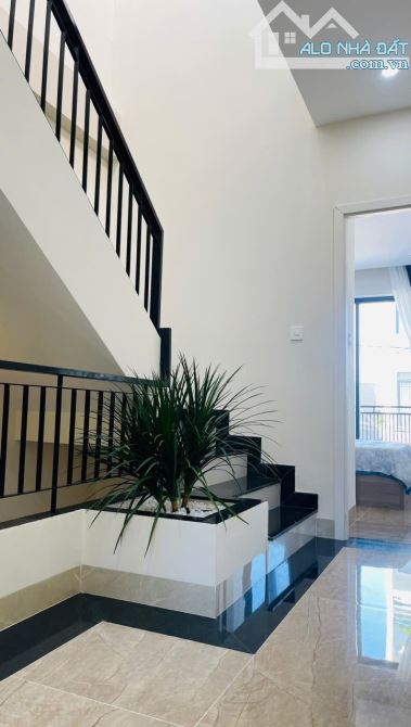 BÁN NHÀ 1 TRỆT 2 LẦU NỘI THẤT CAO CẤP, ĐƯỜNG 13M – GẦN CHỢ GẦN TRƯỜNG, KHU Ô BÀN CỜ P.10 - 4
