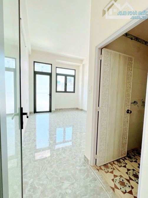 Nhà 4 tầng, hẻm xe hơi thông, Trần Bình Trọng P1 Quận 10 - 4
