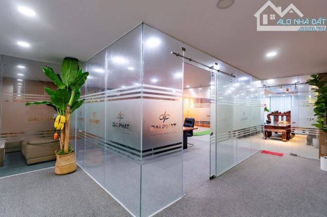 BÁN TOÀ NHÀ VĂN PHÒNG 7 TẦNG HÀ HUY GIÁP - 4