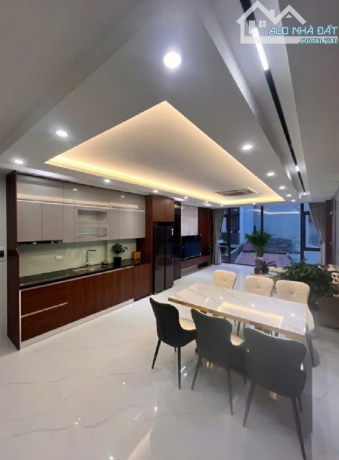 AI NHANH HƠN. NHÀ ĐẸP PHỐ HỒNG TIẾN LONG BIÊN, GA RA, TM, FULL NỘI THẤT XỊN, KD, LÔ GÓC. - 4