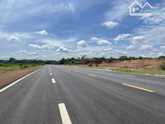 Đất mặt tiên đường tránh DH Đồng Tiến Tân Phú Giá 690tr - 4