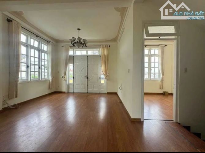 NHÀ ĐẸP 134M2 TRUNG TÂM TP ĐÀ LẠT ĐƯỜNG TRẦN ĐẠI NGHĨA - 4