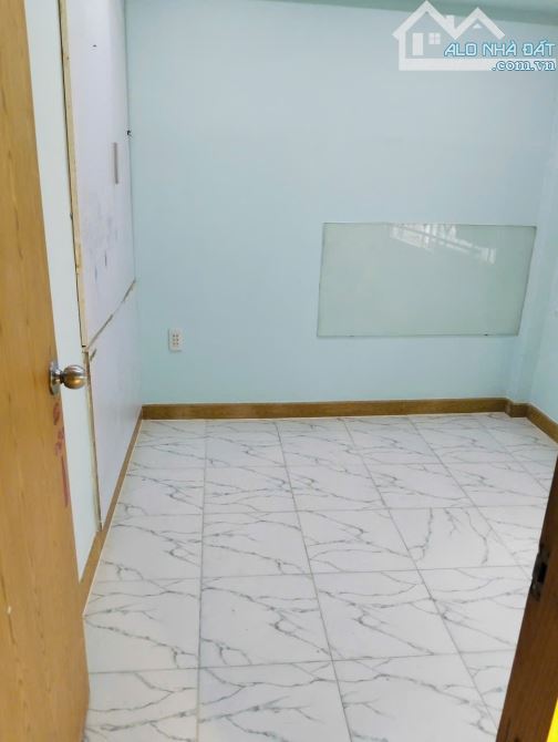 Ngay chợ Phú Nhuận - Huỳnh Văn Bánh - 20m2 - 2 Tầng - 2.45 tỷ - Giáp Phan Xích Long - 4