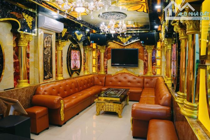 BÁN GẤP SIÊU PHẨM NGHỈ DƯỠNG CÓ DT 1832m2 BÁM HỒ ĐỒNG QUÝT SẴN KHUÔN VIÊN NGHỈ DƯỠNG - 4