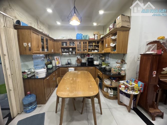 NHÀ NGANG LỚN 6x12 (Nở Hậu) - 76m2 ngay Mặt Tiền Đường P. Tân Quý - Nhỉnh 7 tỷ - 5