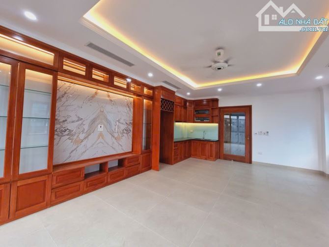 BÁN NHÀ  LẠC LONG QUÂN - CẦU GIẤY,58M2,7 TẦNG THANG MÁY, Mt 5M – Ô TÔ TRÁNH –NHỈNH 21 TỶ! - 5
