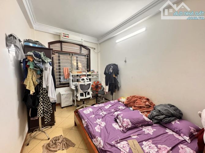 Bán NR 30m2, 5,6 tỷ ở Đường Tân Mai, Hoàng Mai, Hà Nội siêu hot Nhà riêng 5 tầng, 3PN, 4WC - 6