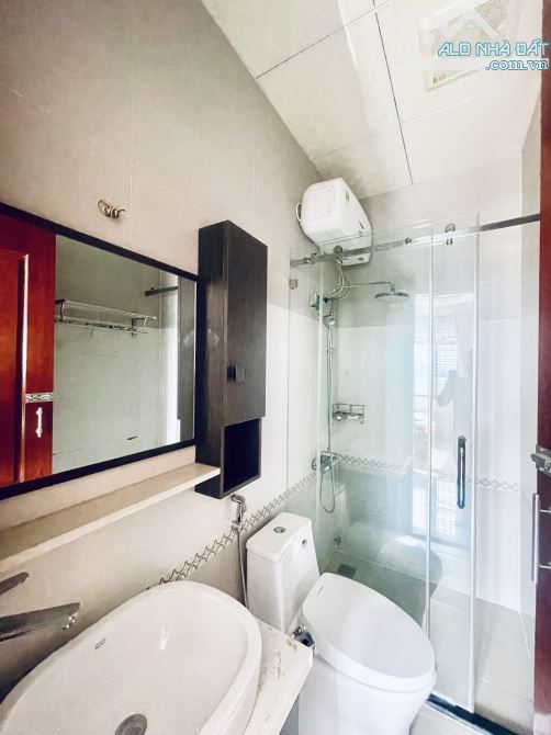 Cho thuê nhà mặt tiền 4 tầng 120m2 bề ngang 7m mặt tiền Hoàng Thế Thiện, Xuân Phú, Huế - 6