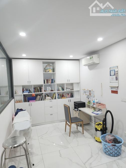 [ Quận 7 ] Siêu Phẩm, Ngay khu Kiều Đàm, Tòa Nhà 120m2 ngang khủng 8m xây 5 tầng - 6