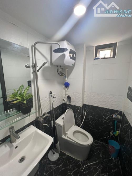 MẶT PHỐ NGUYỄN NGỌC VŨ, LÔ GÓC 80M2, 7 TẦNG THANG MÁY, DOANH THU 120TR/THÁNG, GIÁ 38.5 TỶ - 6