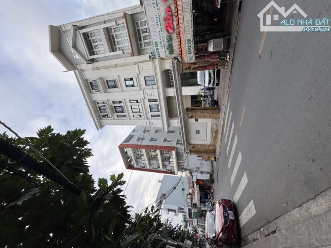 Bán nhà Mặt Tiền Tên Lửa, 160m2, 8x20m, 4 Tầng, đường 20m, view công viên, có dòng tiền - 6