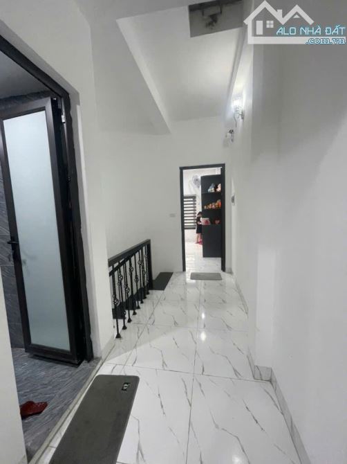 NHÀ ĐẸP FULL NỘI THẤT 40m2 AN DƯƠNG- 2 THOÁNG- LÔ GÓC 3.2 TỶ - 7