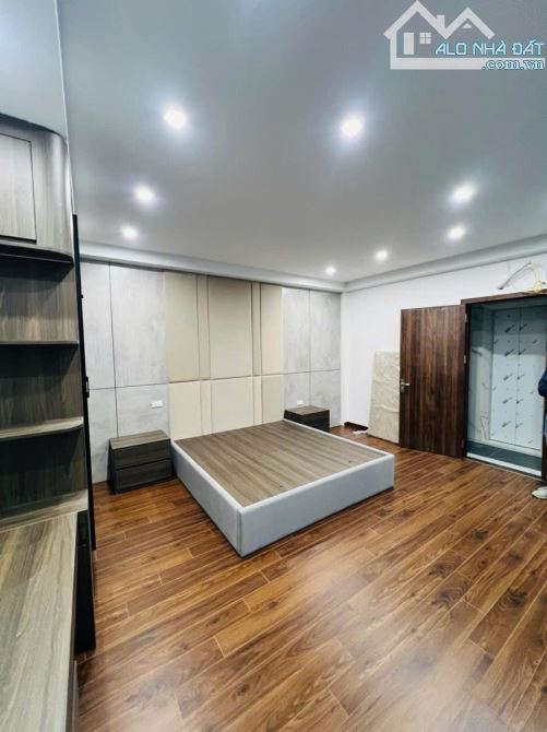 Bán nhà hoàng ngân khu vip của quận cầu giấy 55m*6t* giá 11.9 tỷ công năng đầy đủ. - 7