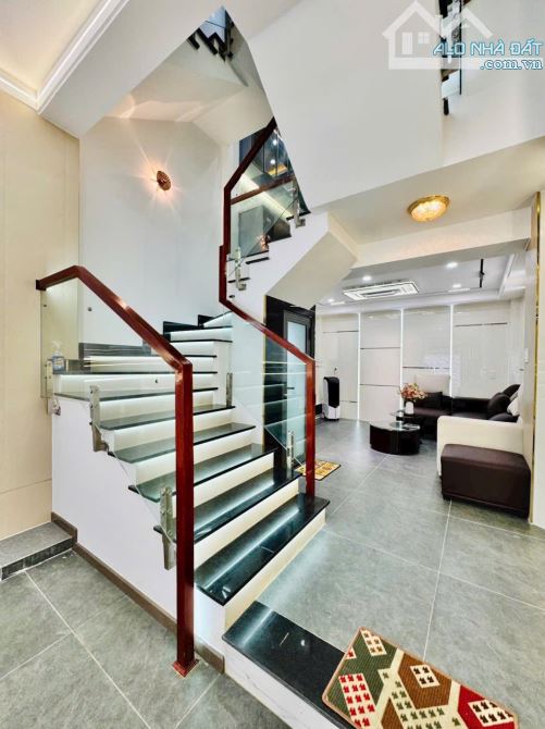Bán biệt thự mini khu vip DTSD: 80m2 - Nguyễn Thái Sơn - kế bên chợ Gò Vấp - còn TL - 8