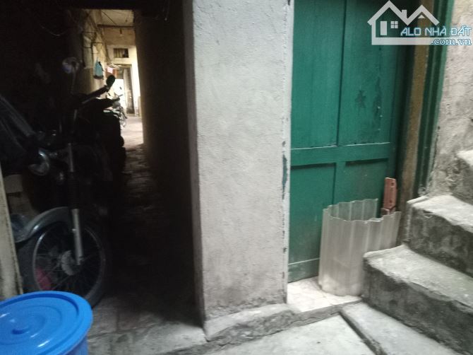 Bán nhà mặt phố Hàng Buồm, gần Tạ Hiện, 405m2, mặt tiền 14.2m, Giá 214 tỷ