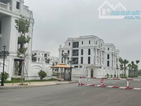 BÁN ĐẤT PHÚC LỢI 70M-5M-7TỶ MẢNG ĐẤT SIÊU ĐẸP Ô TÔ ĐỖ VÀO ĐẤT - 1